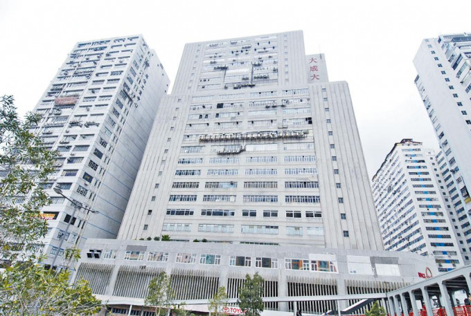 荃灣大成大廈三全層1.8億成交，買家為絲路基金。