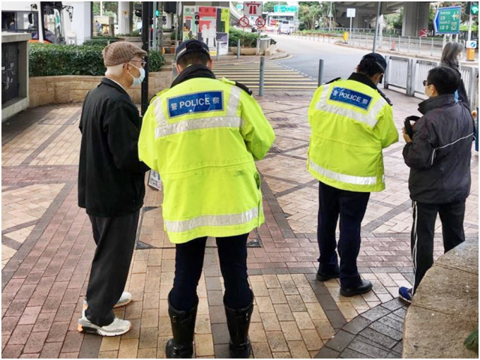 行動中，警員共發出106張傳票。