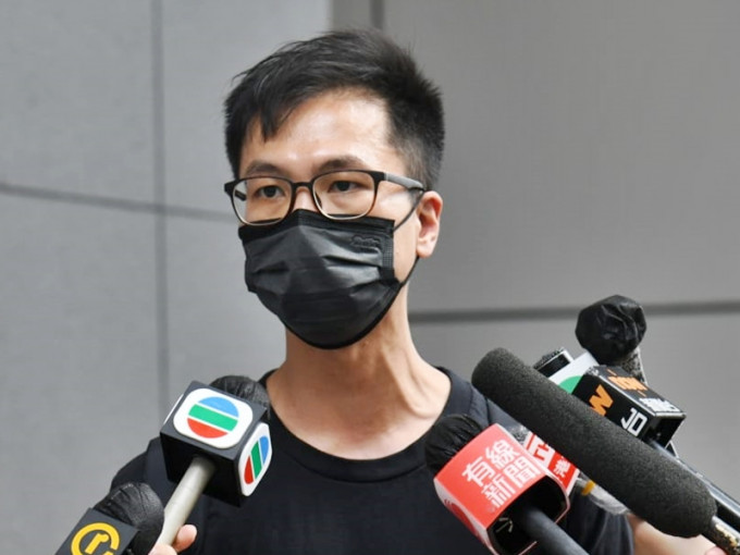 支聯會常務秘書部召集人梁錦威希望，警方保障香港人集會及遊行的自由，批出不反對通知書。