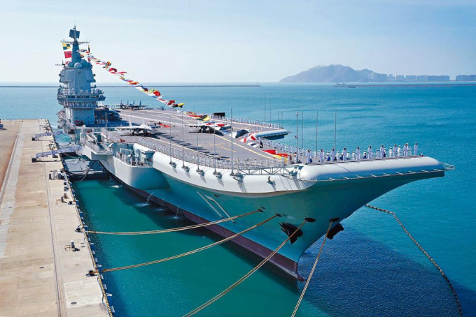 中國第二艘航母「山東艦」三年前交付海軍。