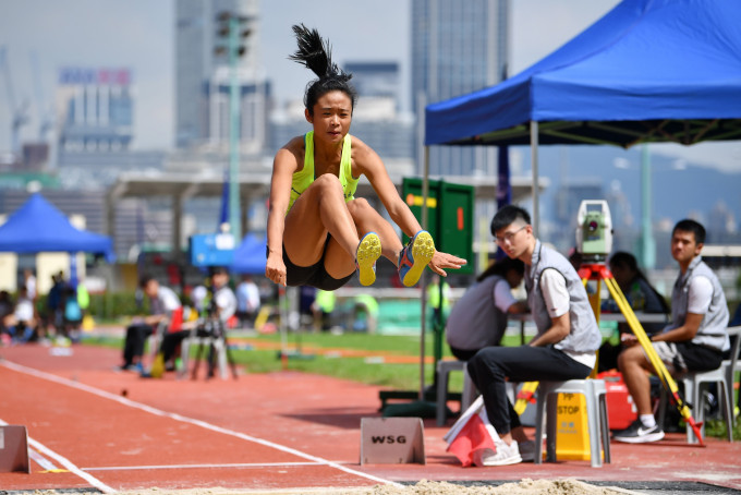 俞雅欣於女子跳遠決賽中造出6米19新香港紀錄