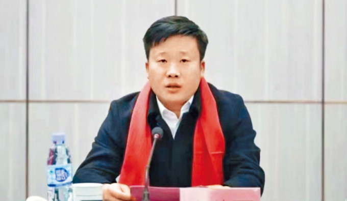涉事被查的安远县县长李秋平。