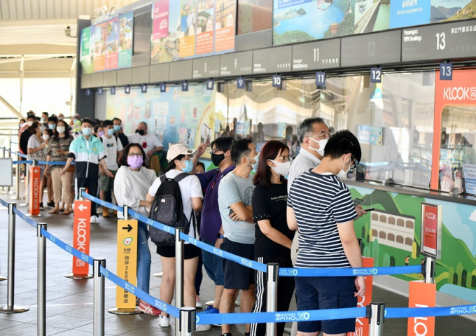 本地遊有望於下月重啟，旅發局宣布將會重推新一輪「賞你遊香港」活動，詳情容後公布。資料圖片