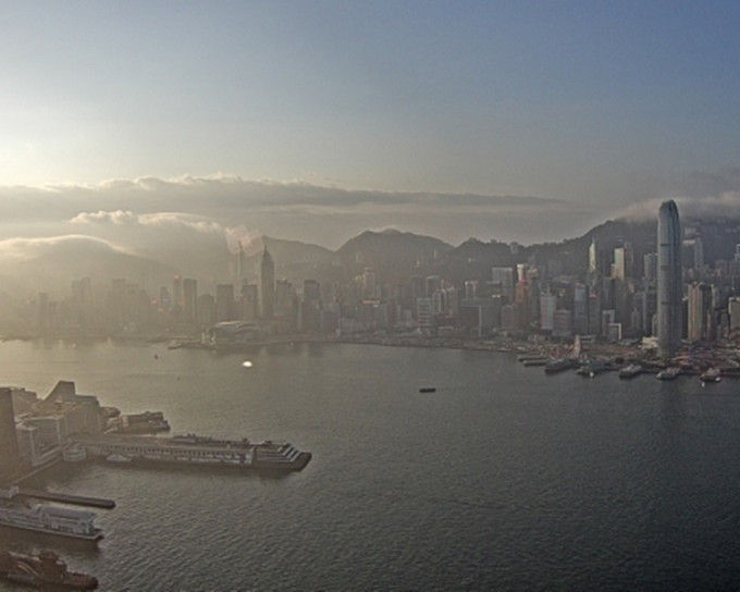 预测今日最高25度。天文台图片