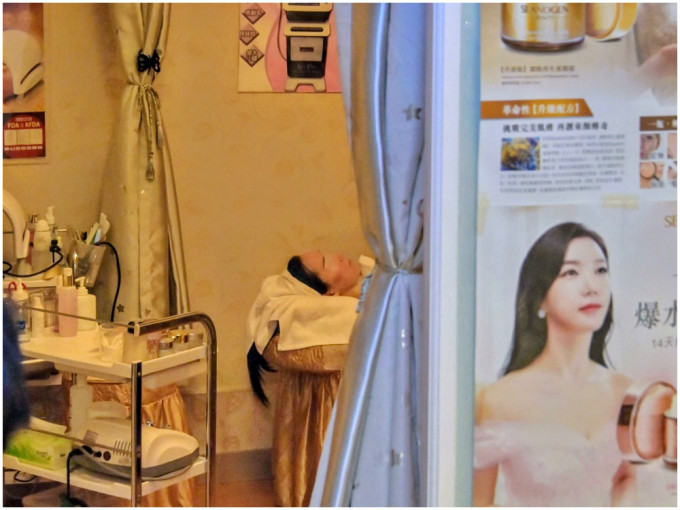 本港的美容院受疫情影响正停业。资料图片