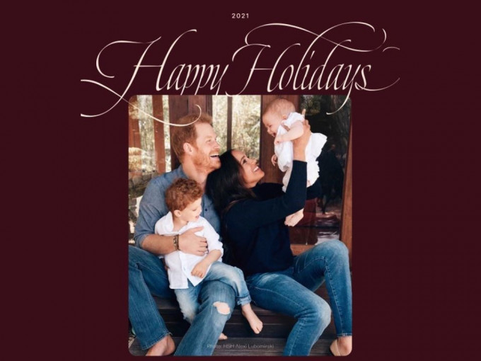 哈利梅根首發愛女萌照於聖誕賀卡。網圖
