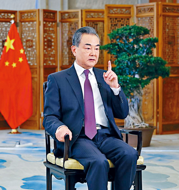 ■王毅昨天在北京接受央媒訪問。