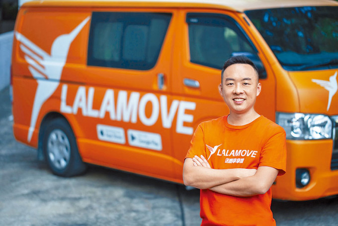 Lalamove香港區總經理周嘉健表示，中小企按需送貨需求熾熱，過去三個月已增至4.5萬名。