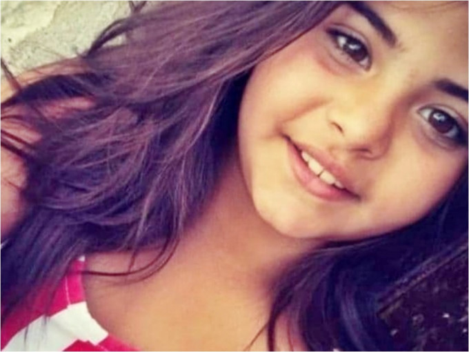 意大利一名10歲女童因參與TikTok「昏迷挑戰」，意外窒息身亡。網圖