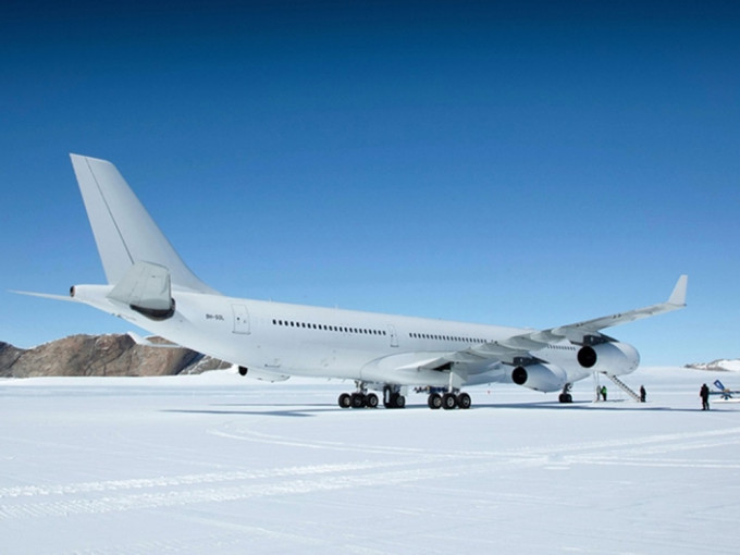 史上首架於南極着陸的A340客貨。互聯網圖片