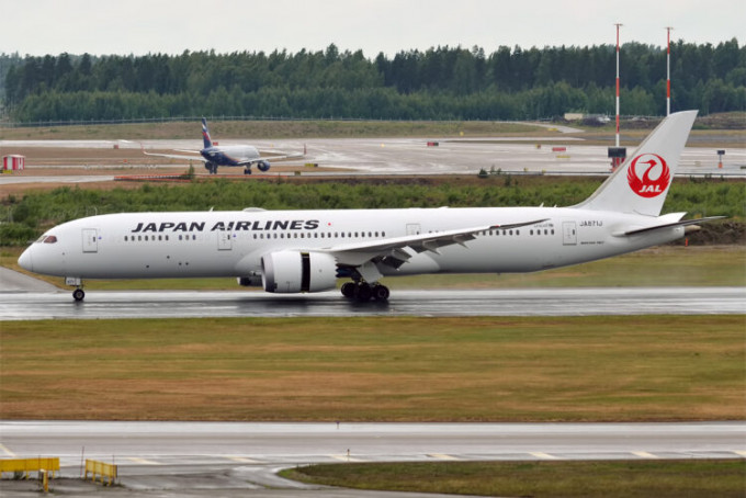 日本航空一架波音787-8夢幻客機再傳出在美國誤入跑道。網上圖片