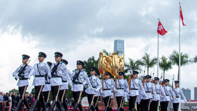 警队一直尽忠职守，贯彻忠诚勇毅，心系社会的精神。香港警察FB图片