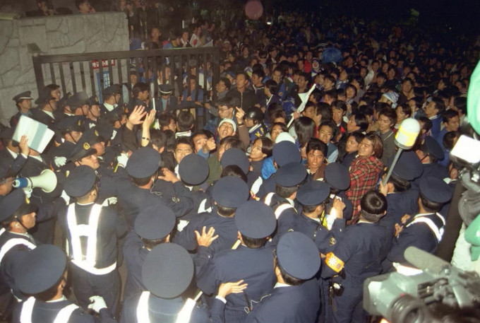 九七年日本球迷曾经骚乱。网上图片