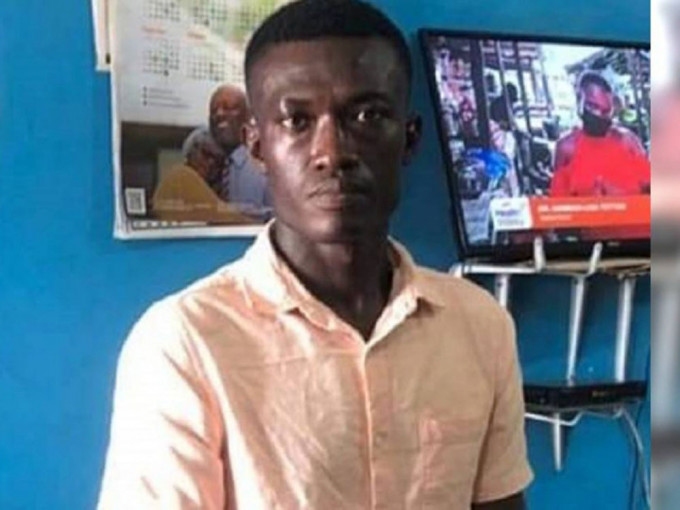 非洲迦納足球員兼賽事評述員賈姆菲，被揭發是連環殺人狂。