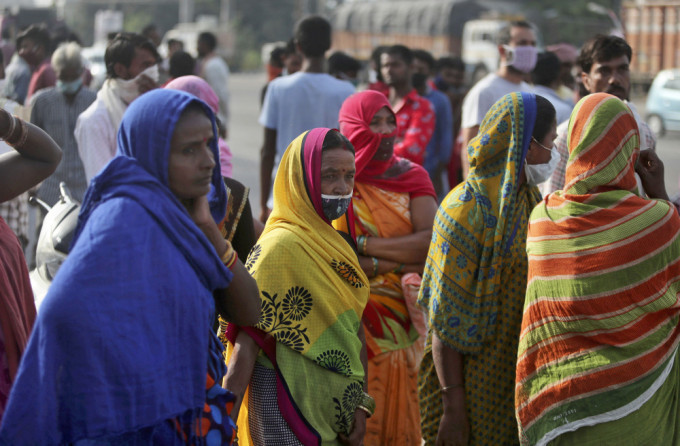 印度新冠肺炎确诊人数突破600万。AP图片