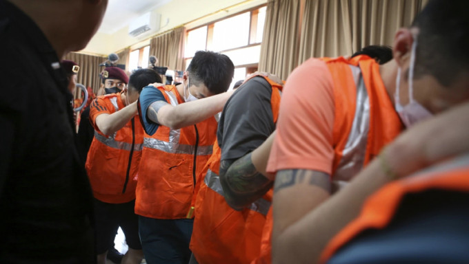 印尼逮捕103名台湾人，包括91男12女。 AP