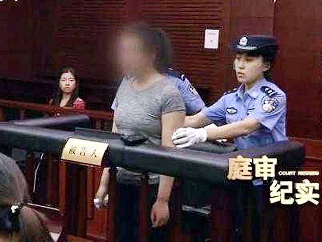 小萌詐騙港商200萬人民幣，被判刑11年。