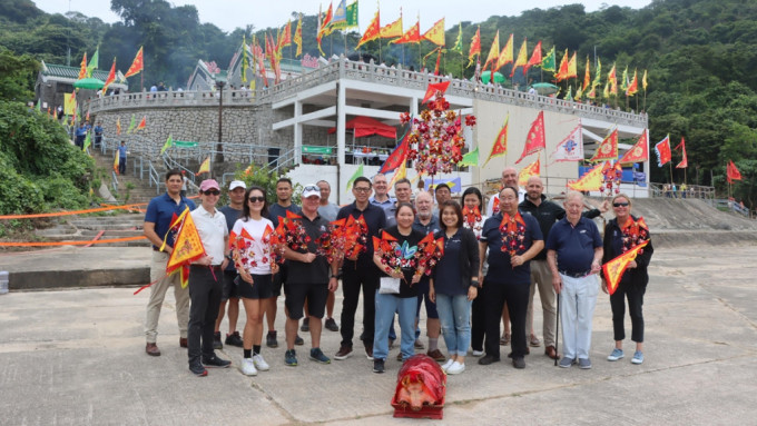 香港游艇会代表每年都会在「天后诞」当天，前往天后庙参拜天后娘娘，祈求来年风调雨顺，运动员平安顺遂。