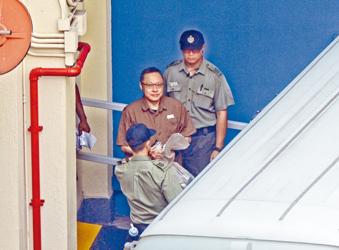 戴耀廷在去年四月被判囚十六個月。