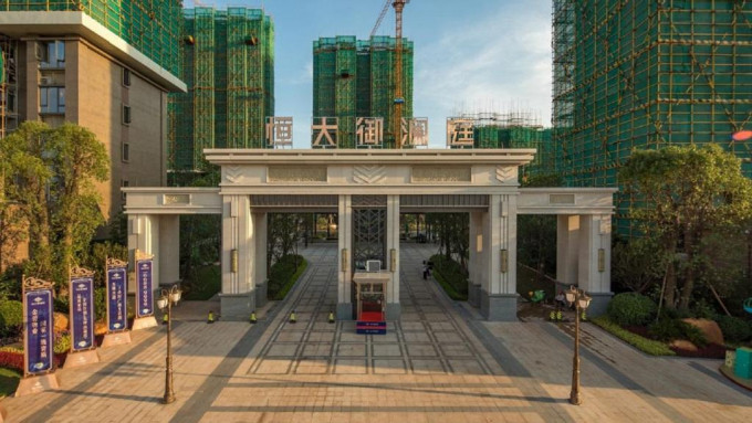 广东省住建厅称有力处置个别头部房企房地产项目逾期交付风险。网上图片