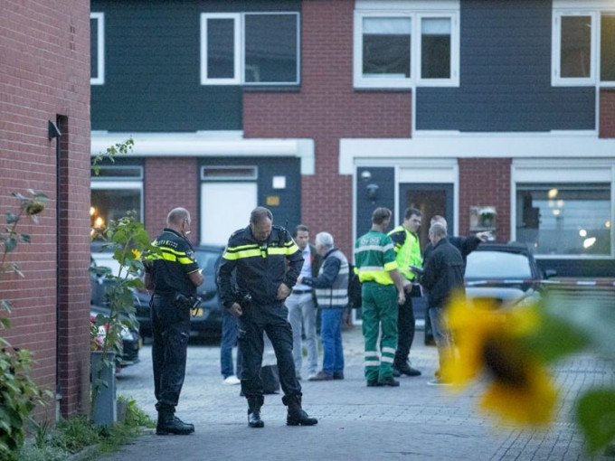 荷蘭多德雷赫特市一個家庭發生槍擊案，3人死亡，1人重傷。(網圖)