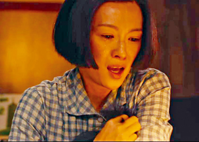 章子怡在〈詩〉飾演火藥雕刻師，迸發催淚演技。