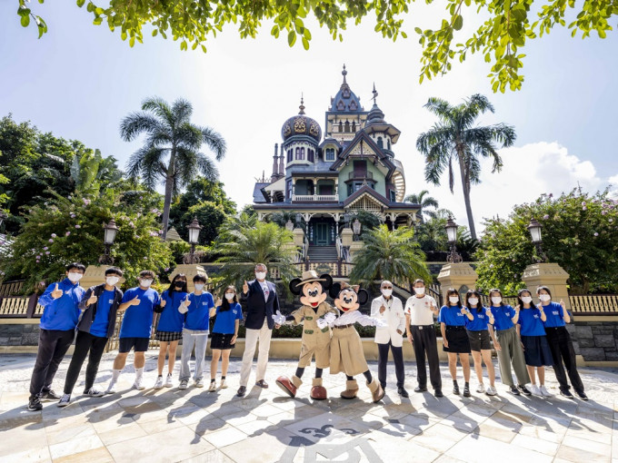 迪士尼樂園為東京奧運及全運會運動員，舉行凱旋慶典。