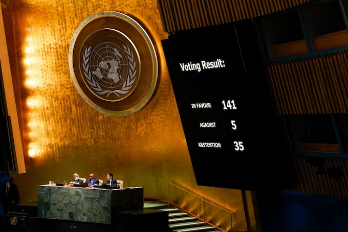 聯合國大會通過譴責俄羅斯的無約束力決議。AP圖片