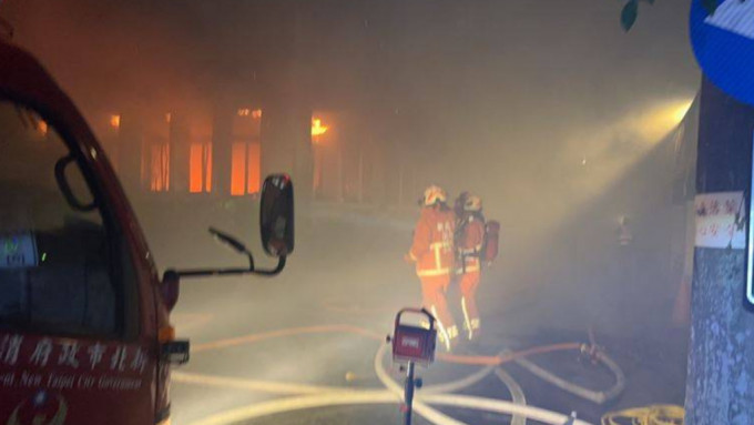台湾的调查局廉政大楼今晚发生火警，未有人受伤。（ETtoday新闻网）
