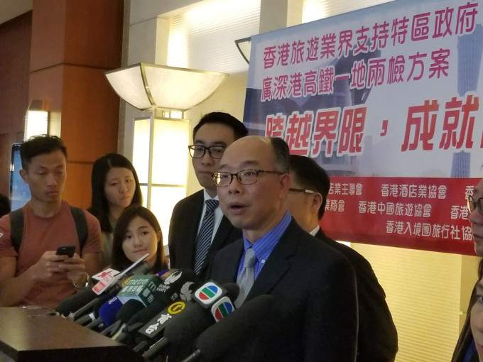 陈帆表示暂不打算公众谘询。