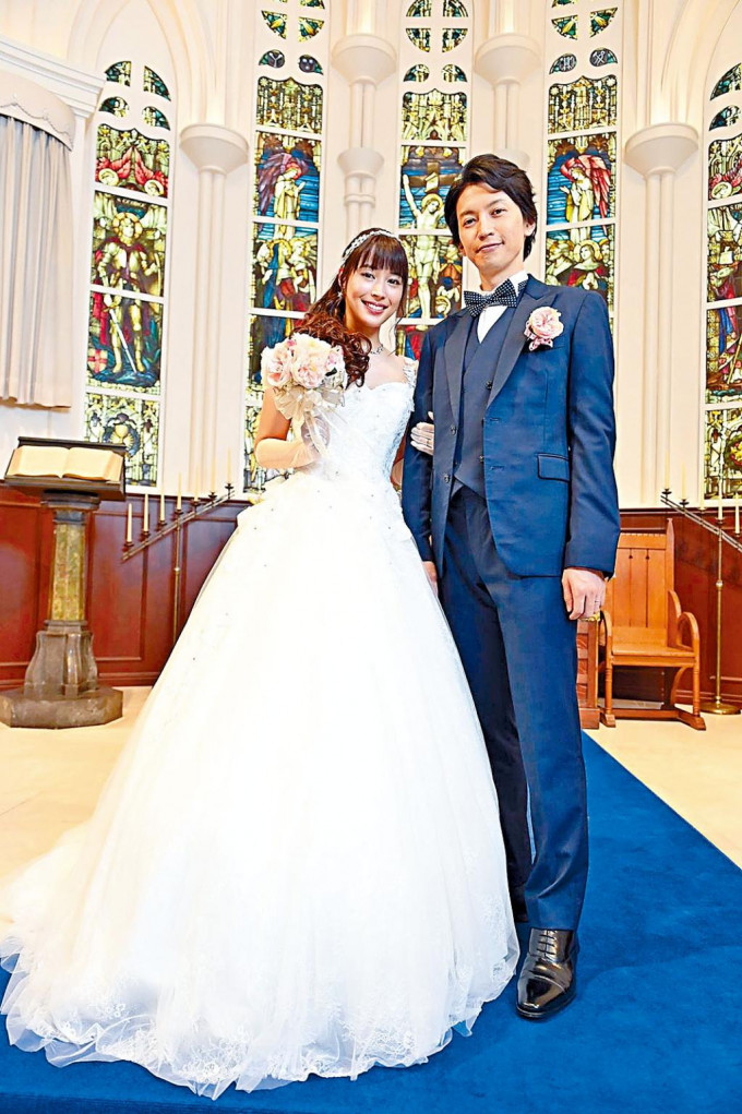 大倉忠義與廣瀨愛麗絲去年合演《認識的妻子》撻着，被爆秘戀半年。