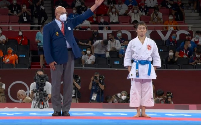 刘慕裳在奥运女子个人形取得铜牌。电视截图