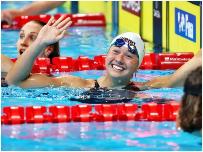 何詩蓓昨日將200米自由泳世界紀錄推前0.12秒。fina.org圖片