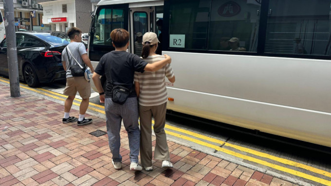 大围46岁内地女兜搭途人 涉违反逗留条件被捕。警方图片