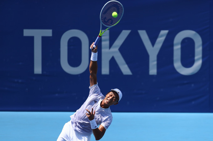 盧彥勲男子單打首圈不敵施維利夫二十年職業網球員生涯就此結束。Reuters