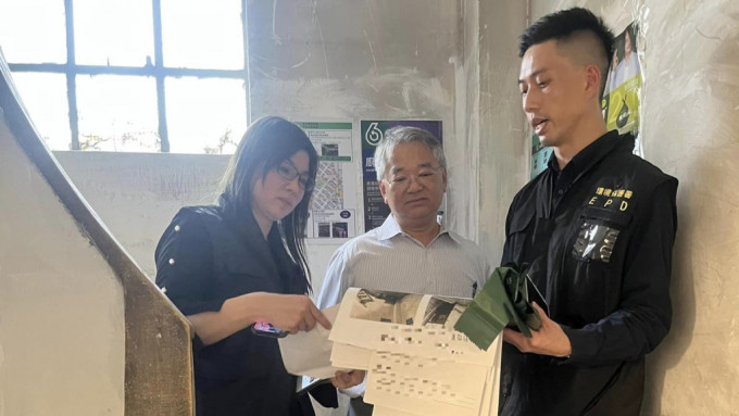 環保署署長徐浩光連日到訪試點處所收集意見，政府承諾務實處理。