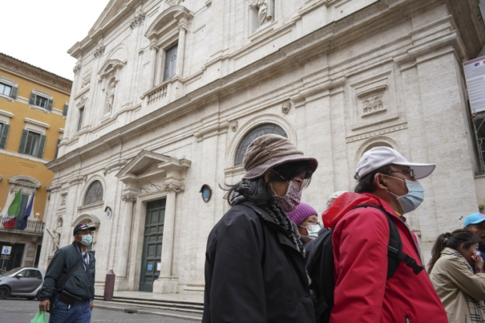 意大利首都罗马出现家庭群组确诊感染。AP资料图片