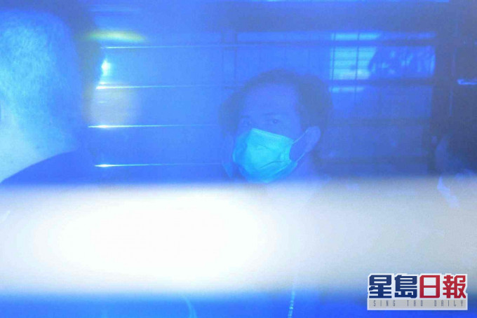 被告陈启贤