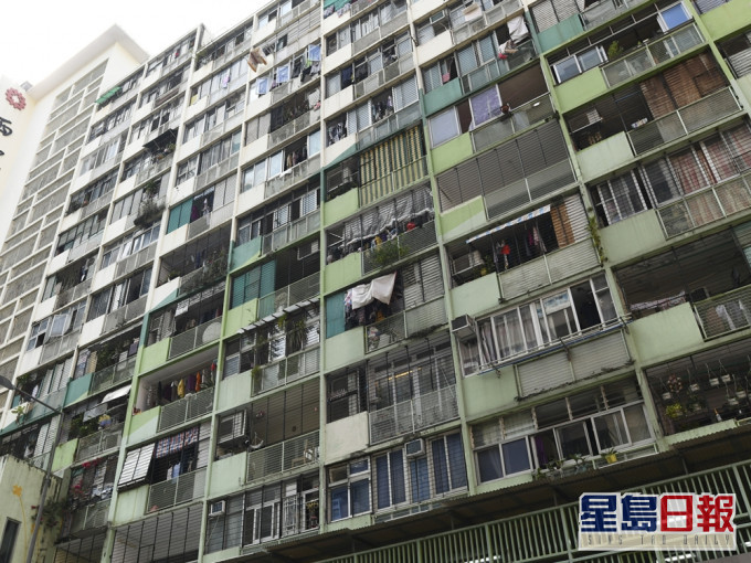 兄妹欲轉公屋戶主,資產超$196萬限額遭房署勒令搬走。資料圖片