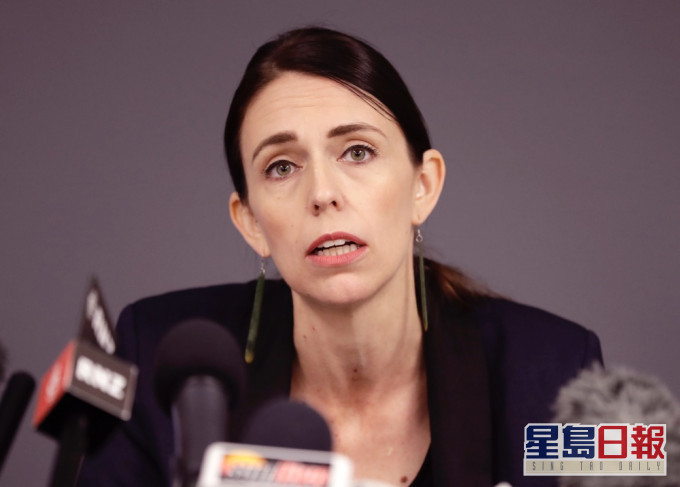 總理阿爾登宣布進入3級警戒狀態。AP