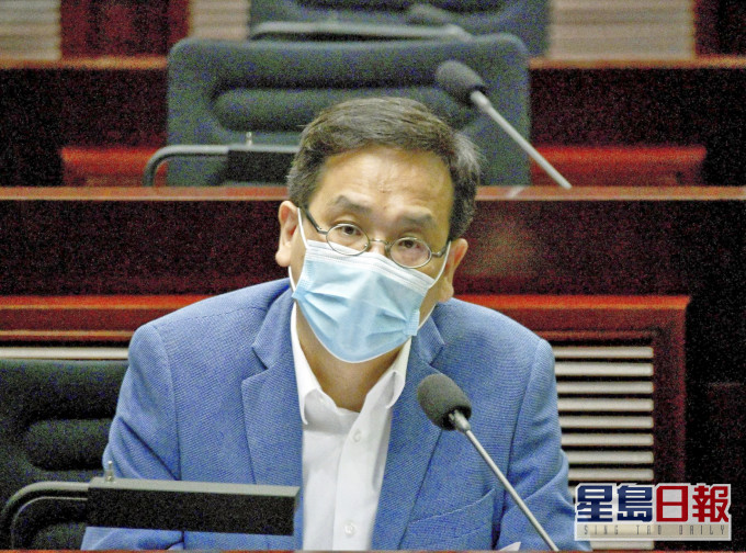 葉建源指,若港大未來的領導班子作此安排,本地學者人數比例將變得非常少。資料圖片