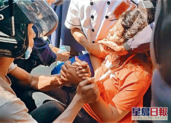緬甸女示威者後腦中實彈命危。