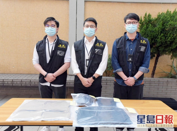 警方交代案情。