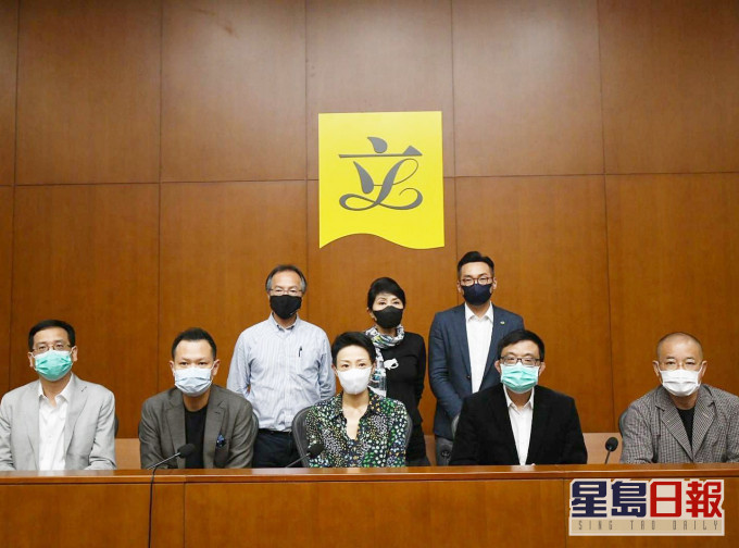 民主派指,《港版国安法》立法仓猝。