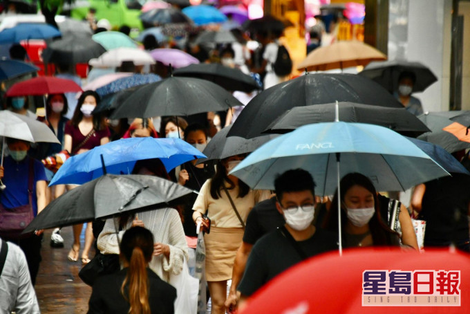 天文台预测未来一两日有狂风大骤雨。资料图片