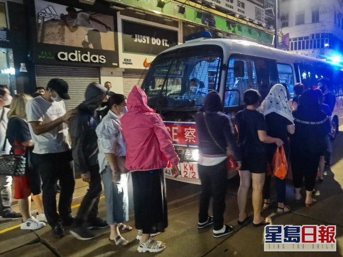 行動中,警方共拘捕67人。警方圖片