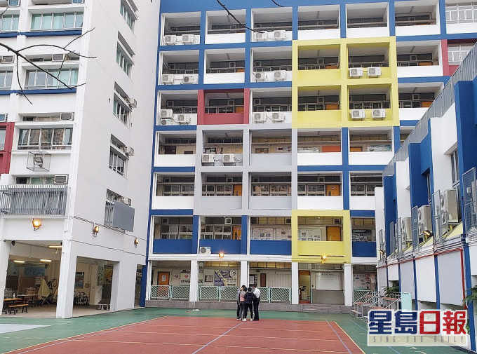 13歲男學生昨午在曾璧山中學墮樓亡。資料圖片
