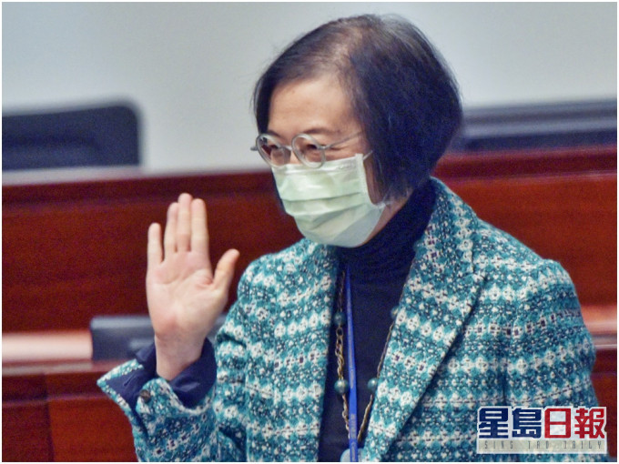 陳肇始表明未來會盡最大努力帶領食衛局和衛生署等前行。資料圖片