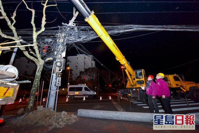 低温致上海用电负荷创新高,近四千宗故障九成已完成抢修。(网图)