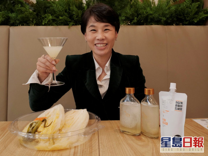 泡菜汁飲料的發明者樸允京。路透社圖片
